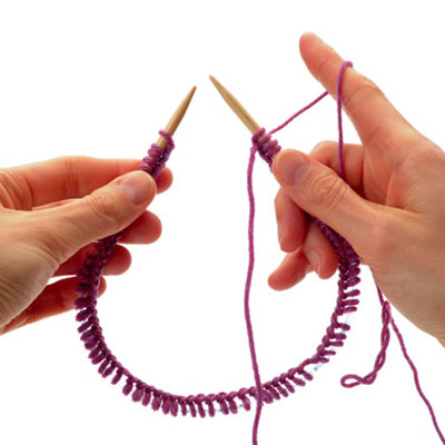 Switch Circular Needle Sizes When Knitting in the Round - PurlsAndPixels