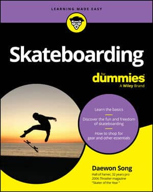 Skateboarding For Dummies book cover